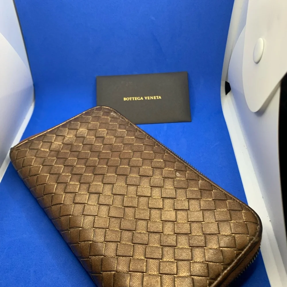 BOTTEGA‎ VENETA Nappa Intrecciato continental Zip Around Wallet